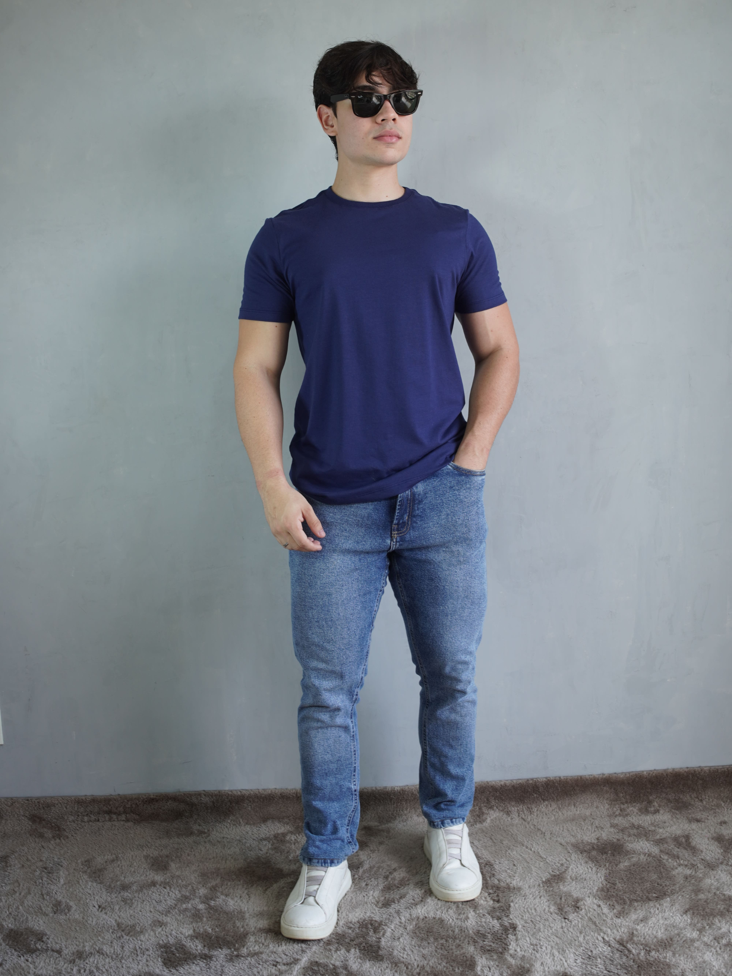 CAMISETA BÁSICA ALGODÃO EGÍPICIO MARINHO