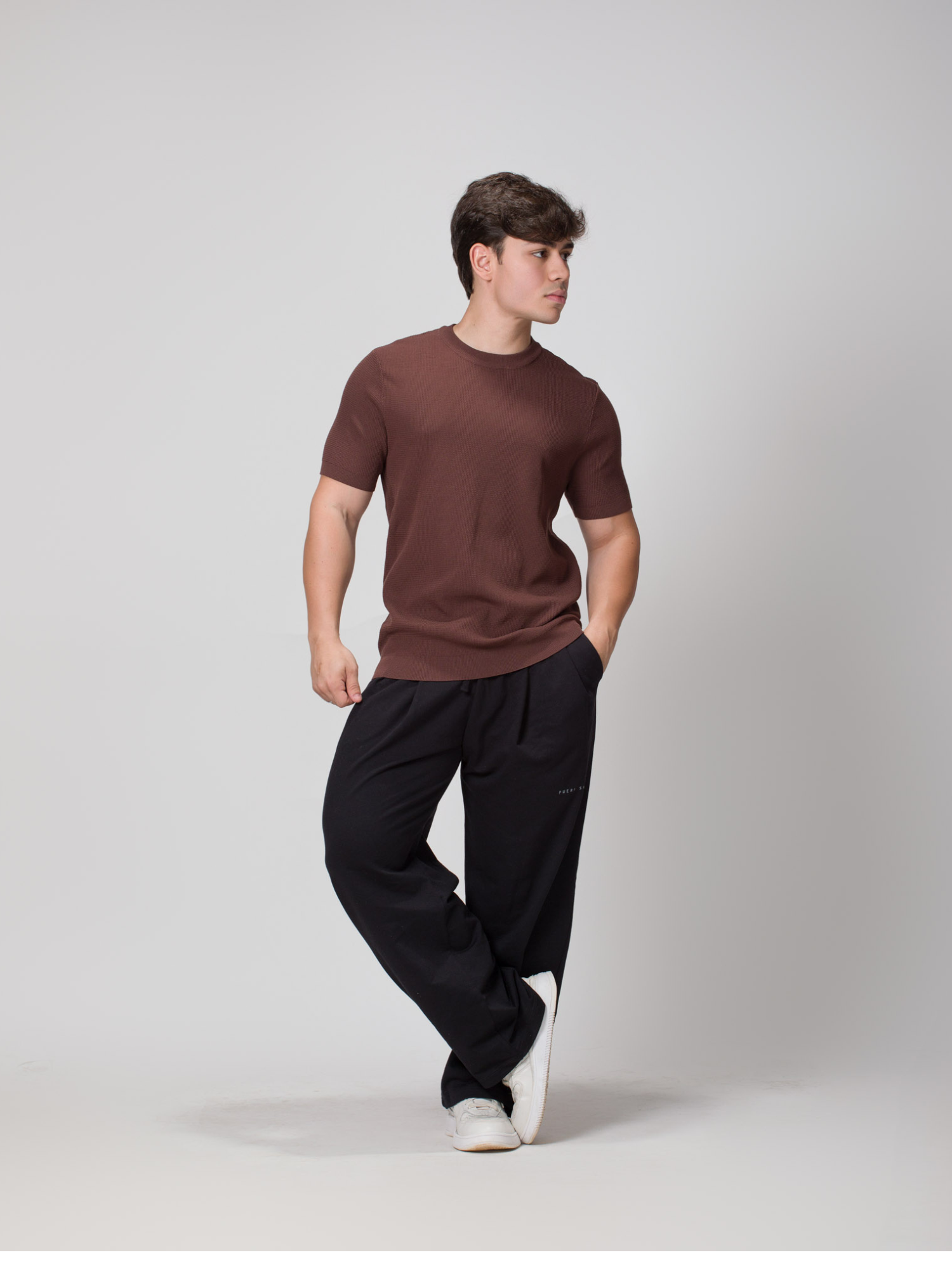 CAMISETA TRICOT MARROM